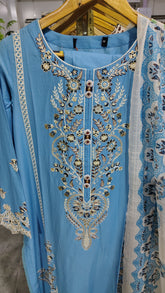 Fully embroidered Elegance 3-piece lawn suit by Fashion Street, featuring intricate embroidery and traditional design.