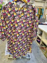 Elegant Floral Printed 3 Piece Lawn Suit with Farshi Shalwar