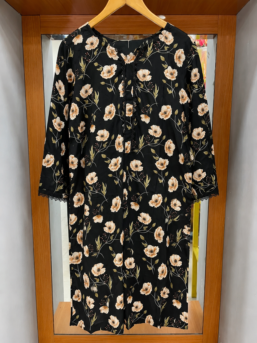 Floral Printed 2 Piece Lawn Suit