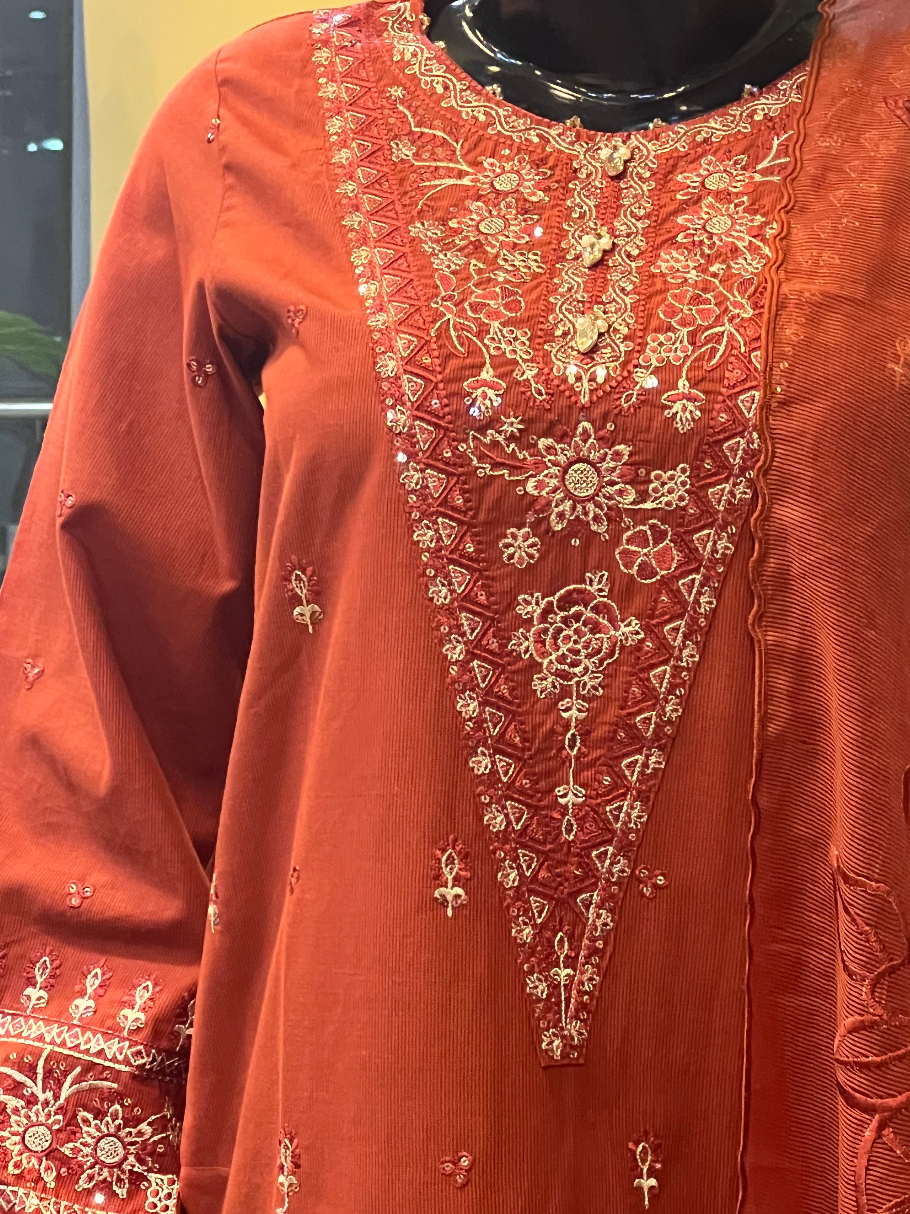Elegant 2 Piece Embroidered Lawn Suit