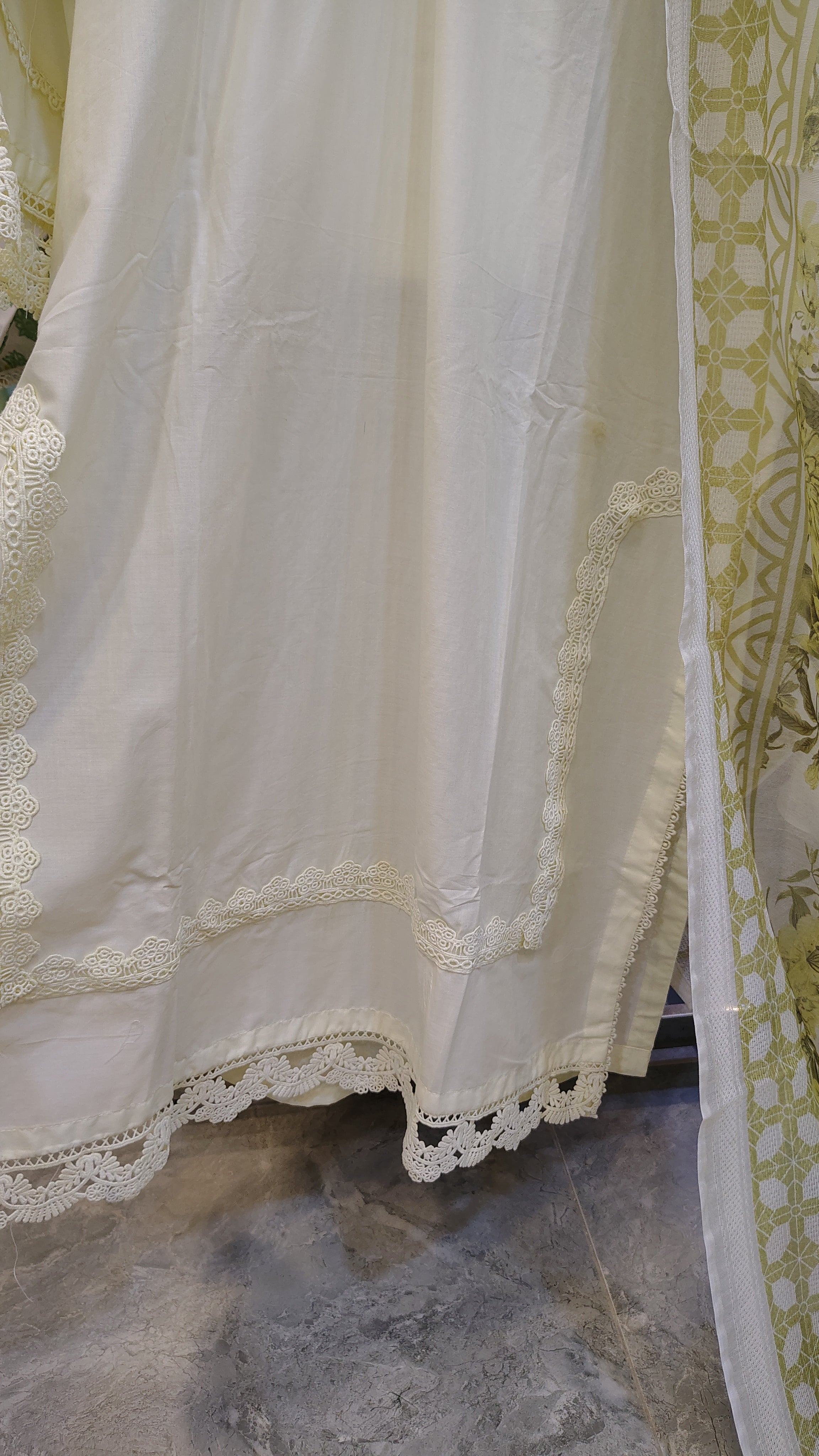 Elegant White Lace Work Lawn 3 Piece Suit
