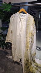 Elegant White Lace Work Lawn 3 Piece Suit