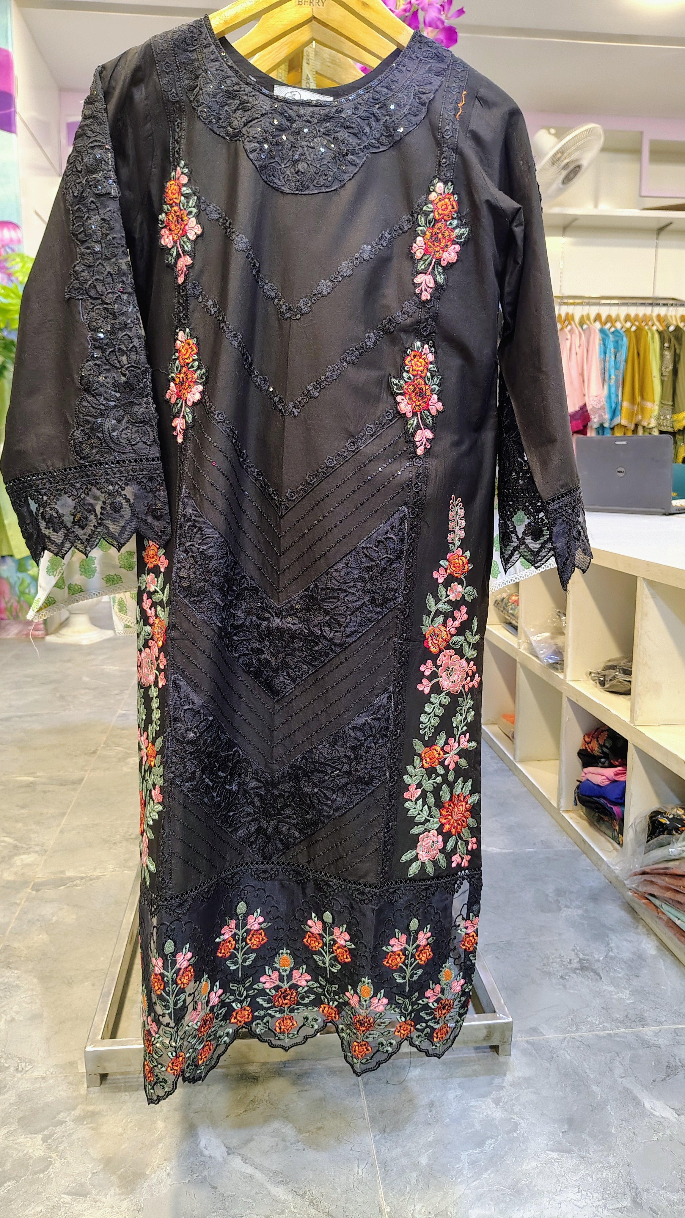 Elegant Black Embroidered Lawn 3 Piece Suit with Printed Dupatta