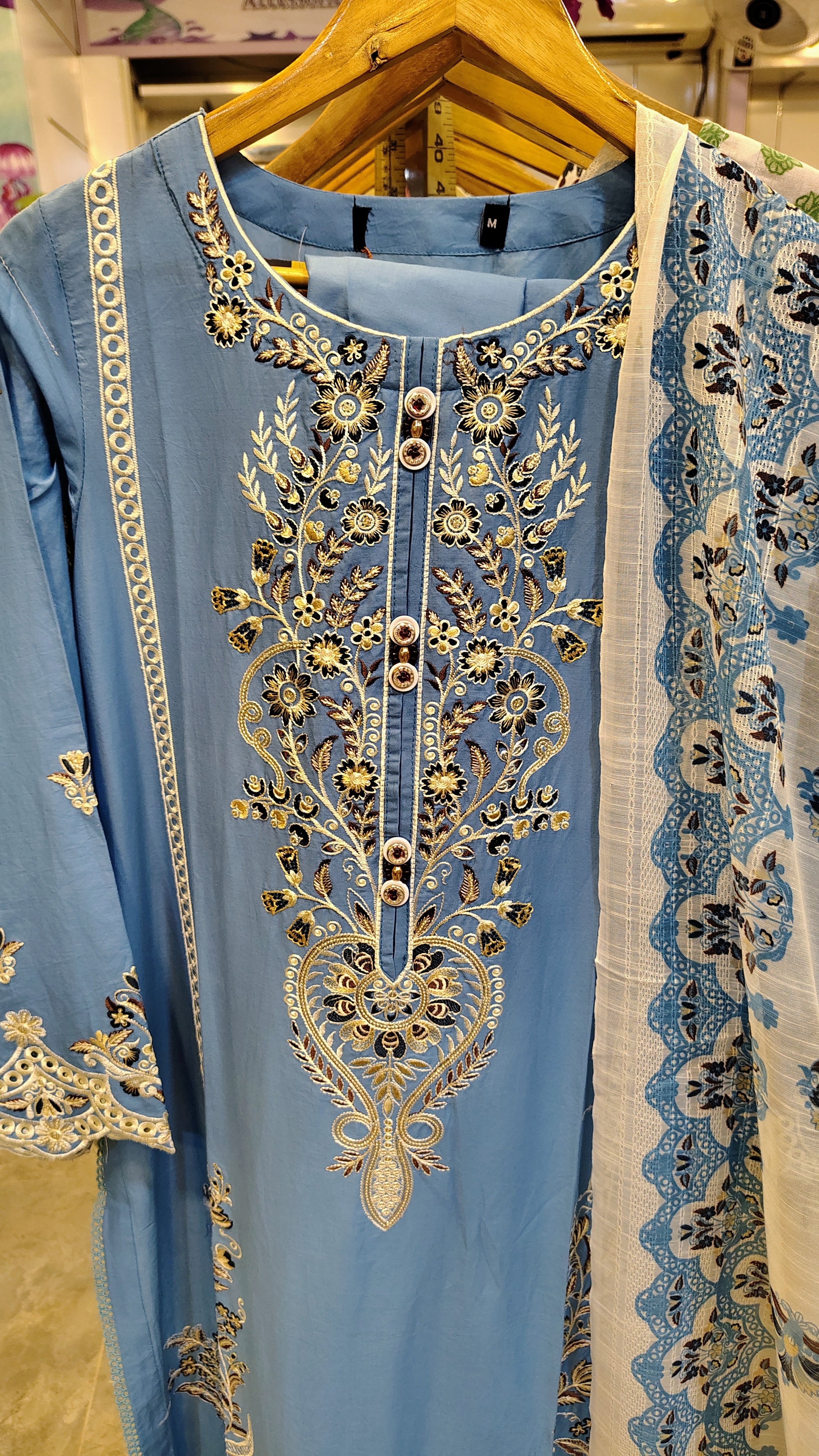 Elegance 3-Piece Lawn Suit – Fully Embroidered