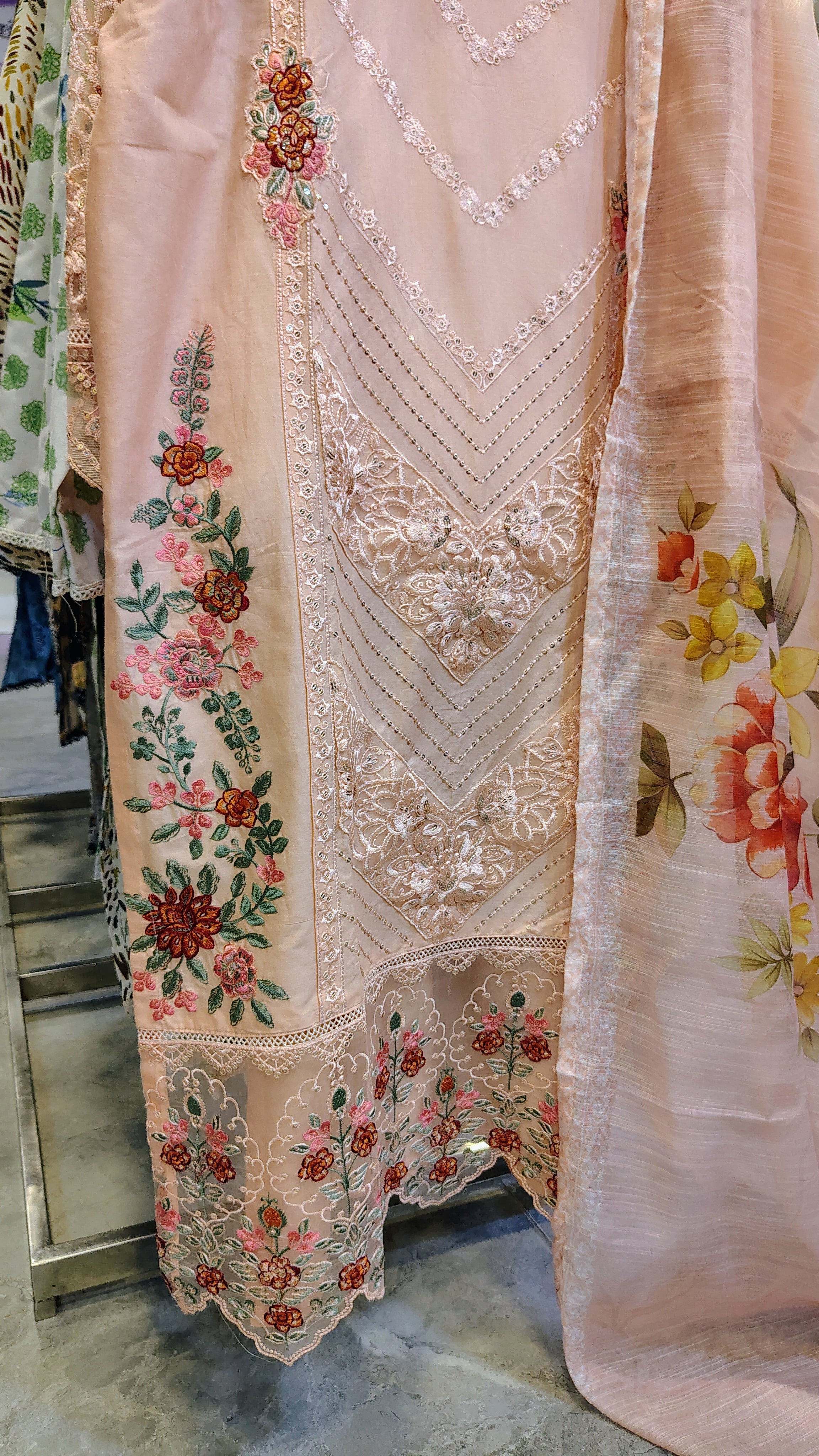 Elegance 3-Piece Lawn Suit – Fully Embroidered