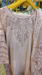 Elegant Embroidered Lawn 3 Piece Suit