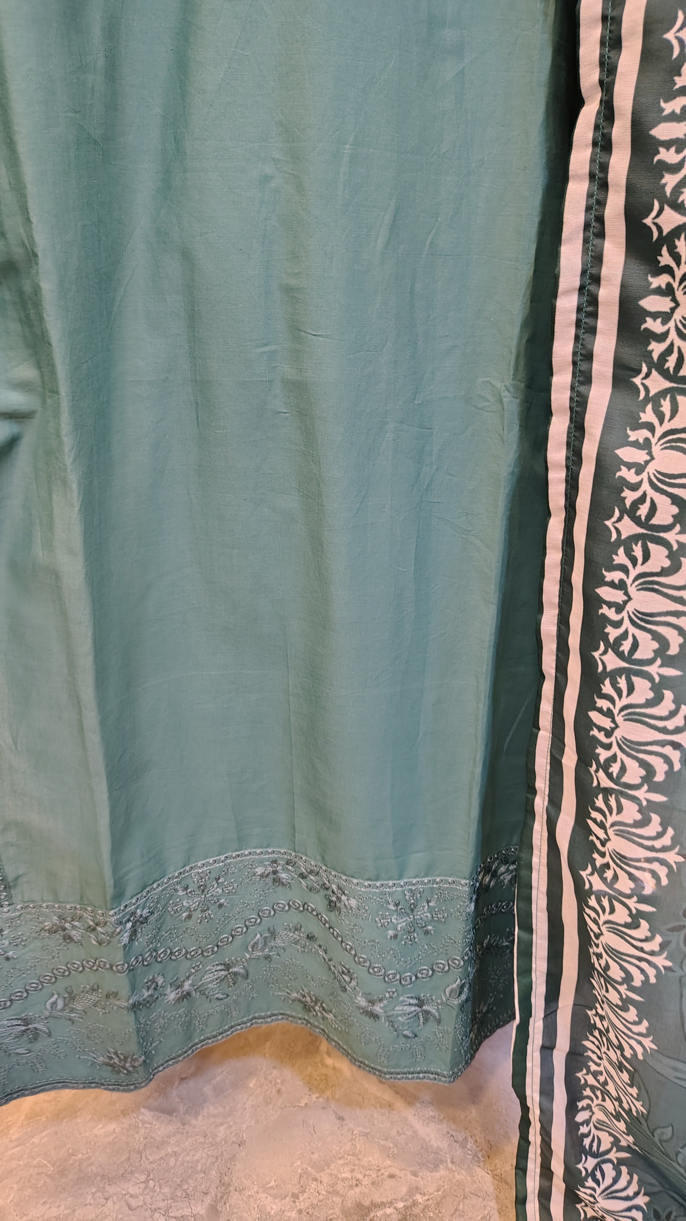 Elegant Teal Green Embroidered Lawn 3 Piece Suit