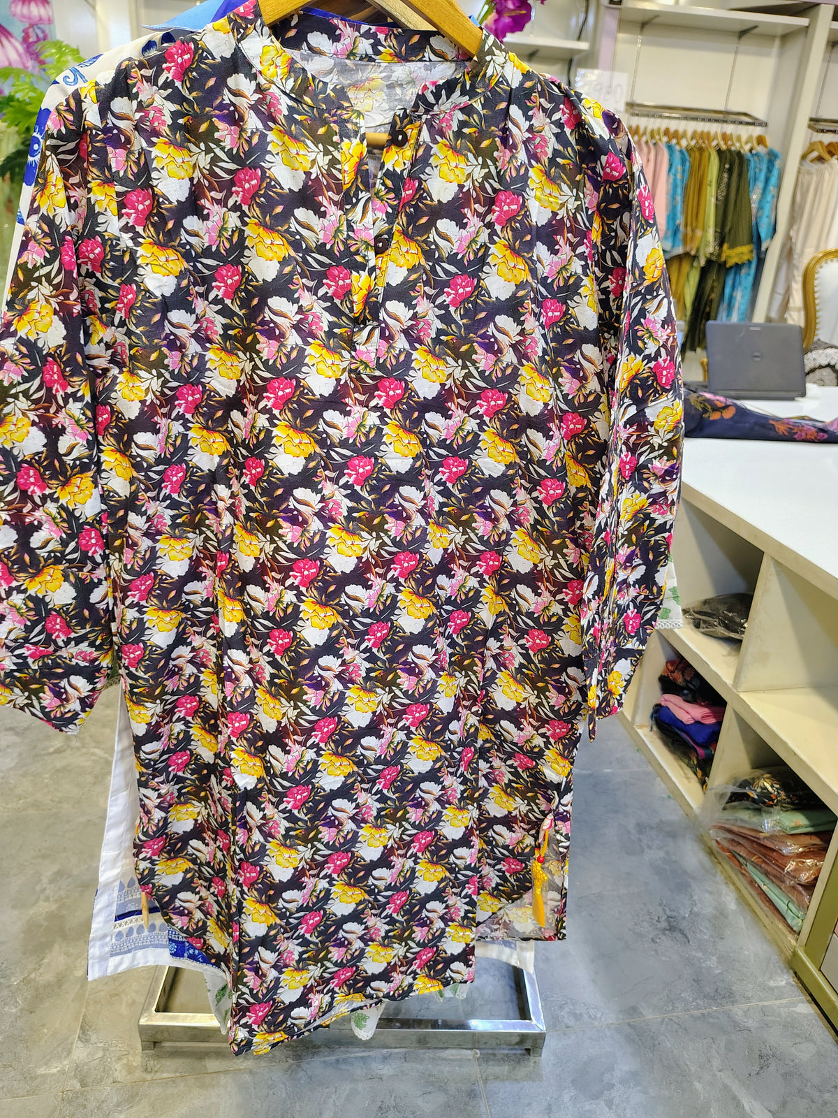 Elegant floral printed 3-piece lawn suit with farshi shalwar from Fashion Street, showcasing intricate floral patterns and vibrant fabrics.