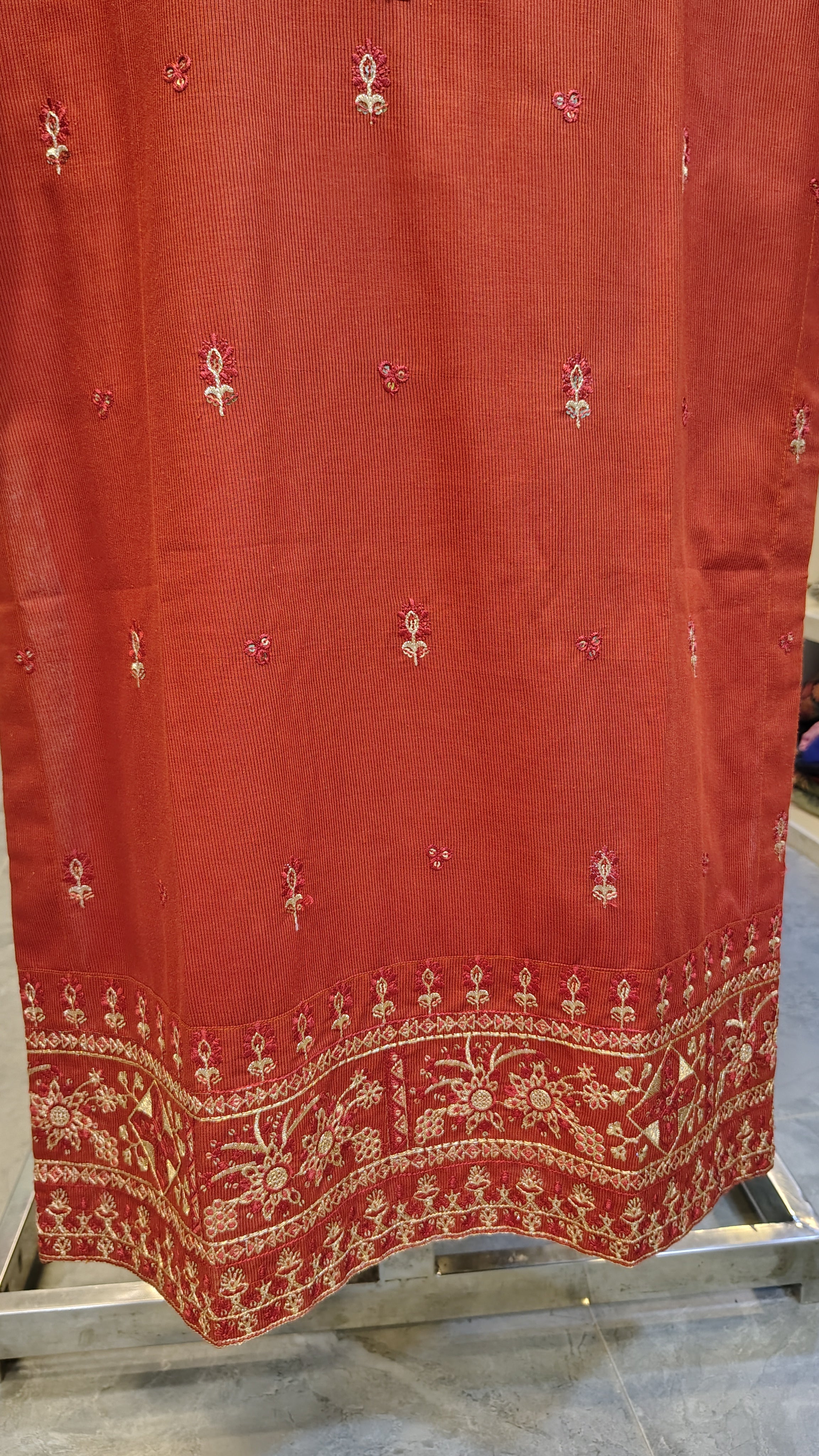 Embroidered 2-Piece Lawn Suit