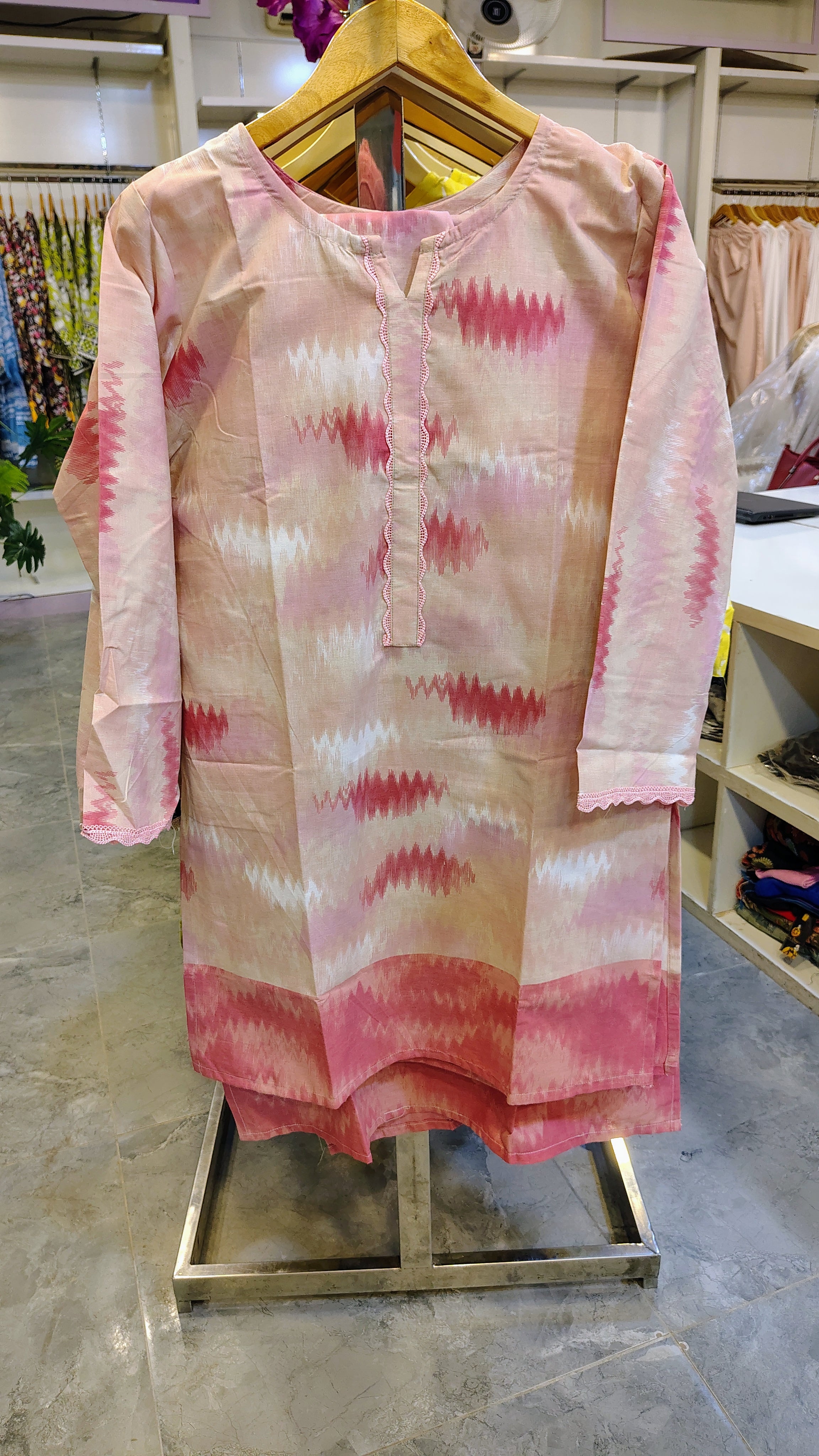 🌸 Floral Printed 2-Piece Lawn Suit 🌸